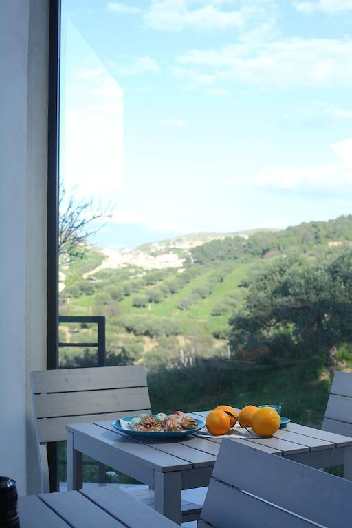 Agriturismo Casebianche Montallegro Rum bild